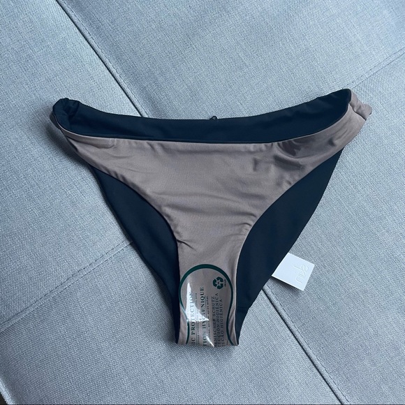 Skin Reversible Black & Taupe The Selby Bikini Bottom - Picture 4 of 9